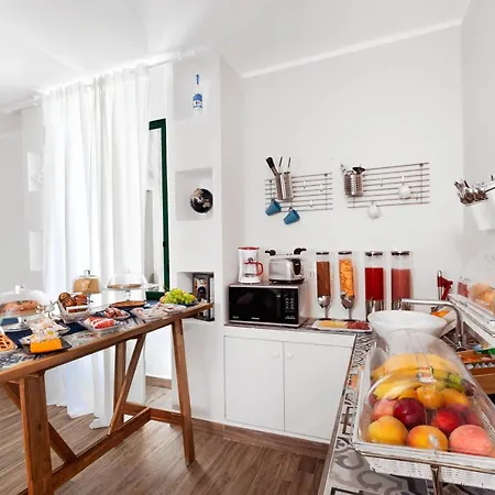 Oda ve Kahvaltı Emma Luxury 4*